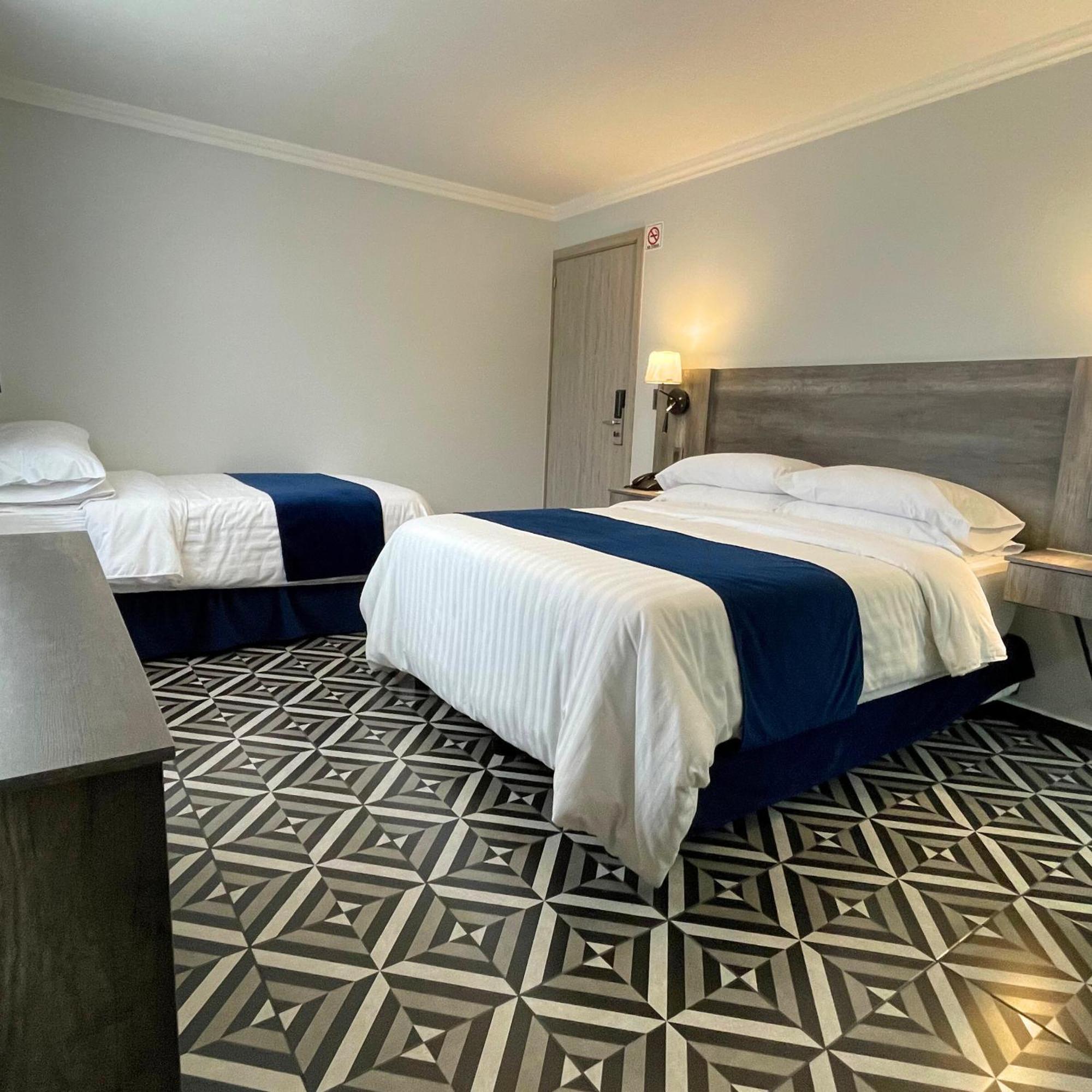 Hotel Esfera טולנסינגו מראה חיצוני תמונה
